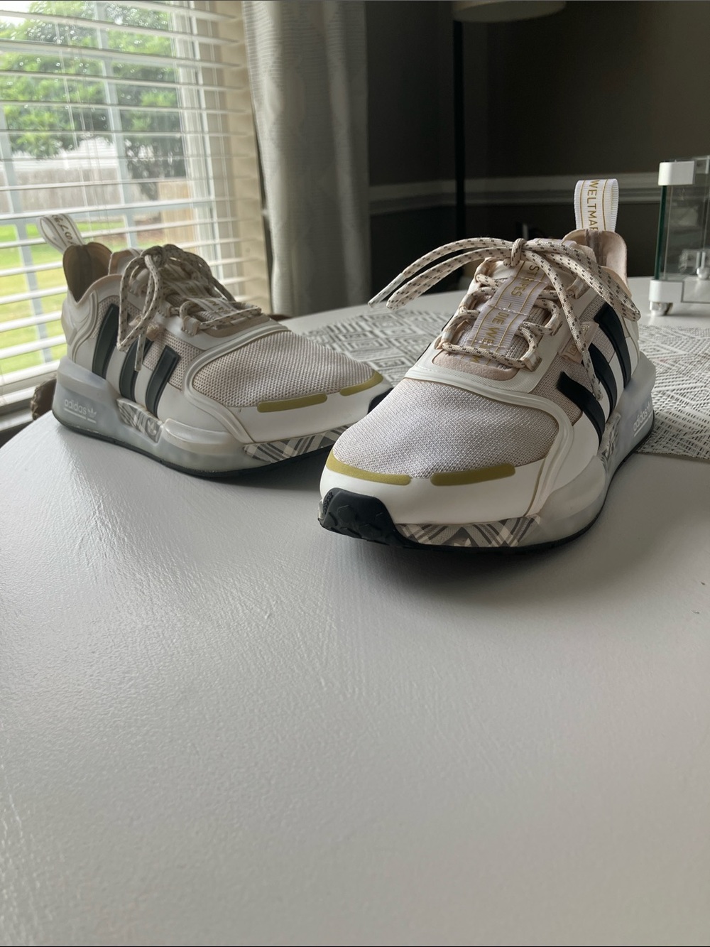 NMD_R1 V3